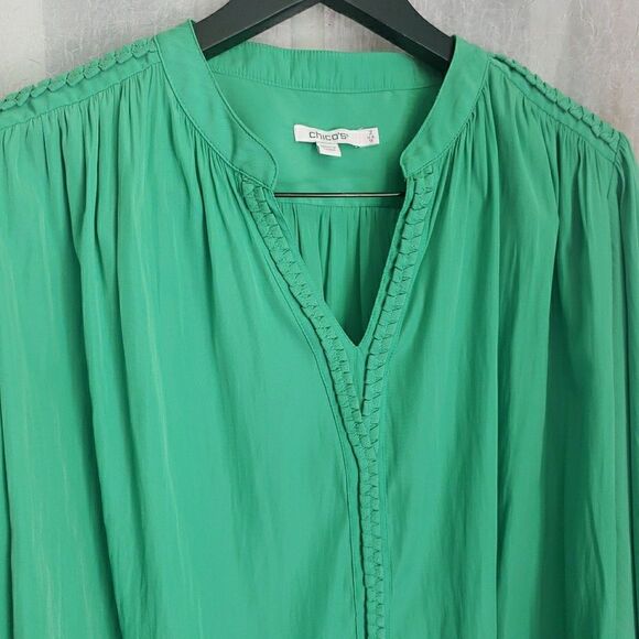 Chicos Braided Detail Top V Neck Dolman Sleeve Blouse Relaxed Green Size 2 US L - Picture 3 of 8